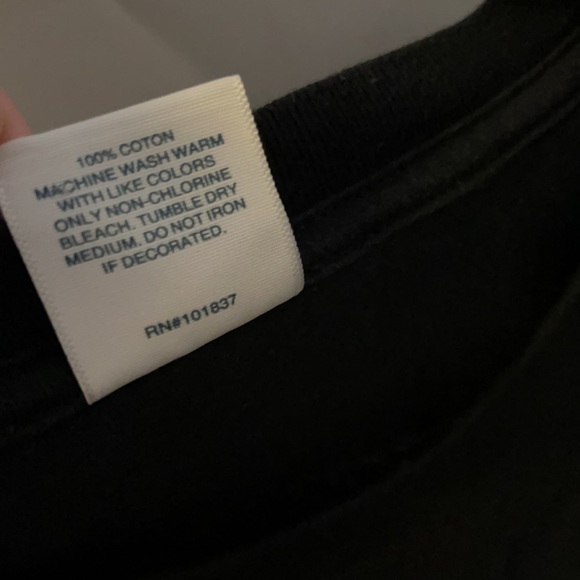 Supreme Tee - Picture 3 of 3